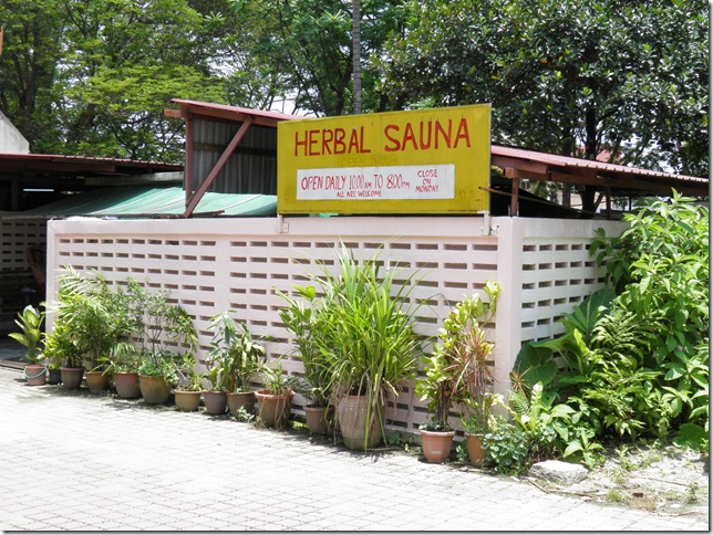 Herbal Sauna at Wat Chetawan